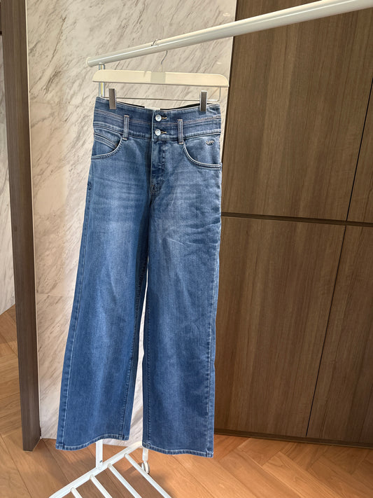 Lee Denim Jeans (26)